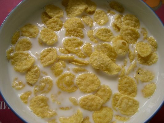 Mesin Pembuat Serpihan Jagung Sereal Jalur Pengolahan Makanan Ringan Siemens PLC Layar Sentuh