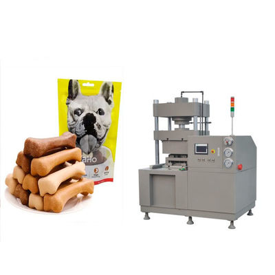 600 * 500 * 1780mm Mesin pembuat makanan anjing mudah dioperasikan dan bersih