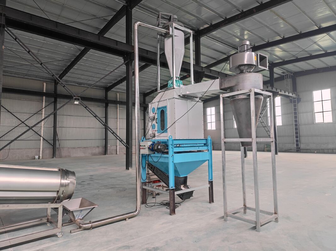 Continuous & Automatic Twin Screw Extruder with 70-110 mm Screw Diameter for Various Shapes Pet Food and Fish Feed Production